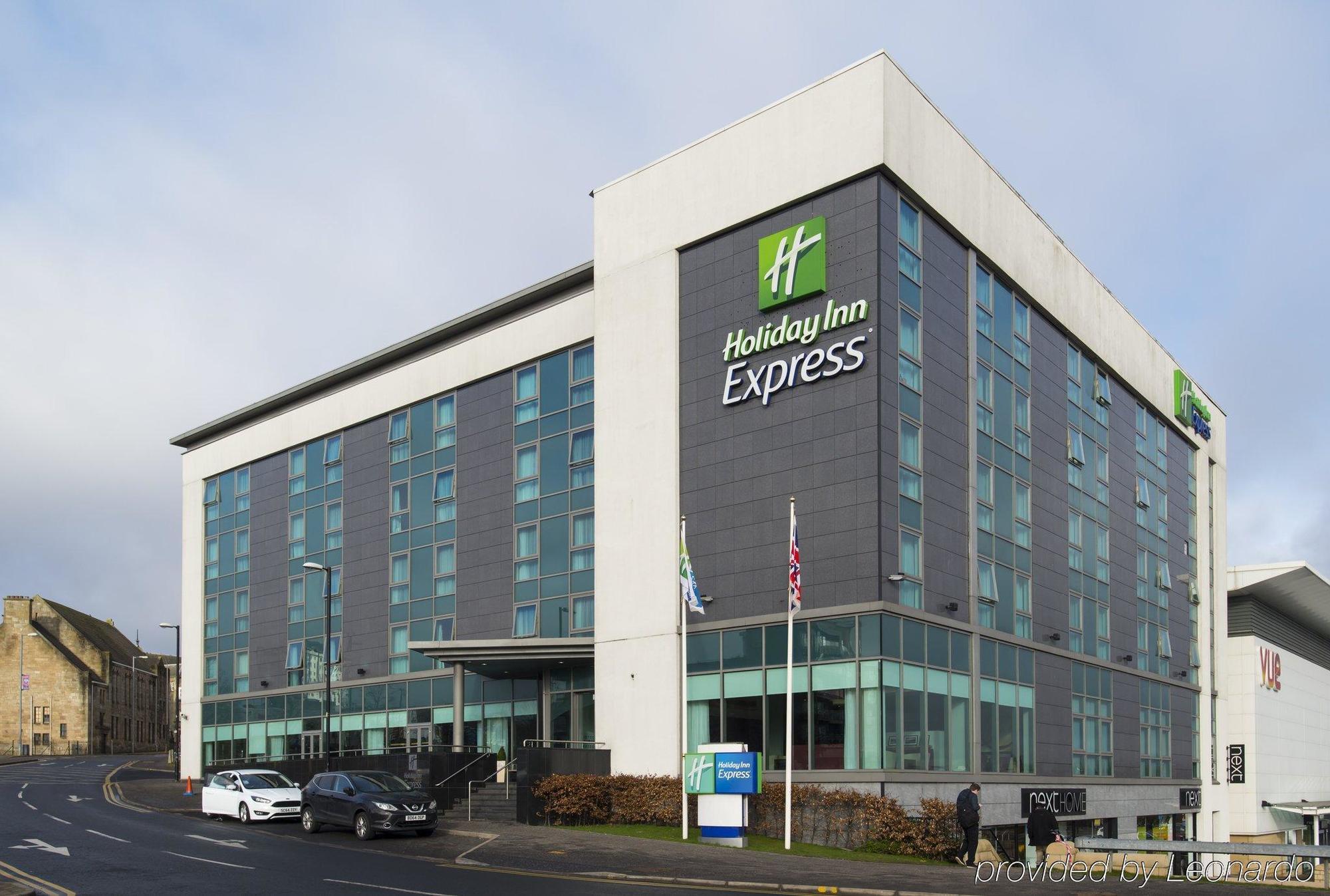 Holiday Inn Express Hamilton By Ihg Exterior photo
